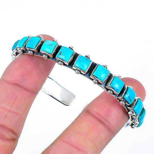 Natural Arizona Turquoise Gemstone Cuff 925 Sterling Silver Indian Jewelry