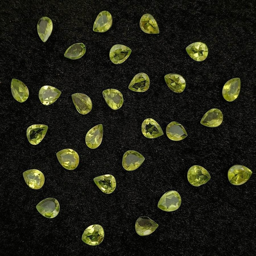 Natural Peridot Cut Pear Shape Calibrated | Cut Gemstone Healing Crystal | Raw Gemstone for Jewelry making | Unique Gemstone Cut - Silverhubjewels