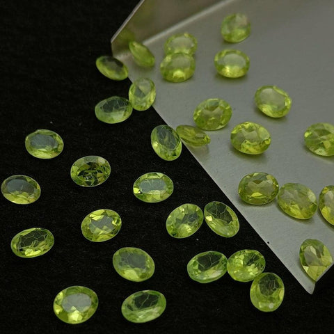 Natural Peridot Cut Oval Shape Calibrated | Cut Gemstone Healing Crystal | Raw Gemstone for Jewelry making | Unique Gemstone Cut - Silverhubjewels